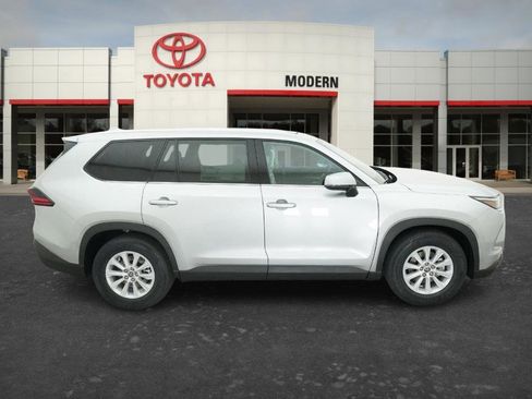 New 2026 Toyota Grand Highlander AWD Hybrid image 20