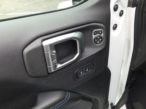 Certified 2024 Jeep Wrangler High Altitude AWD/4WD image 7