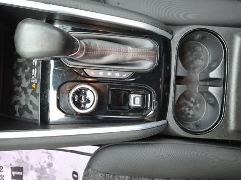 Certified 2024 Chevrolet Colorado Z71 w/ Z71 Convenience Package 2 image 23