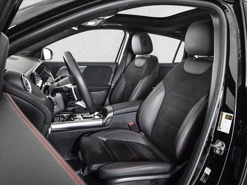 Certified 2026 Mercedes-Benz GLA 250 4MATIC image 18