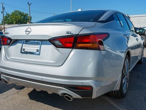New 2025 Nissan Altima 2.5 SL image 5