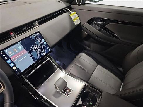 New 2026 Land Rover Range Rover Evoque S image 25