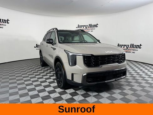 Used 2024 Kia Sorento X-Line EX image 6