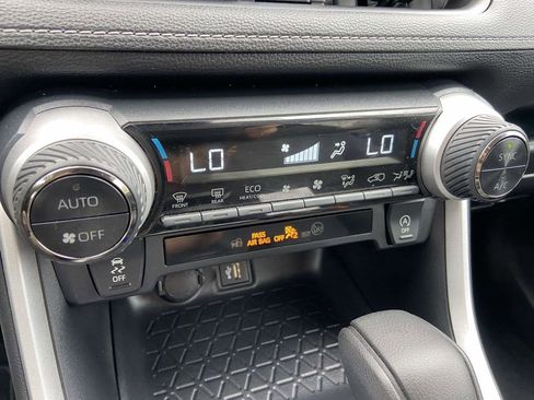 Used 2024 Toyota RAV4 XLE image 26