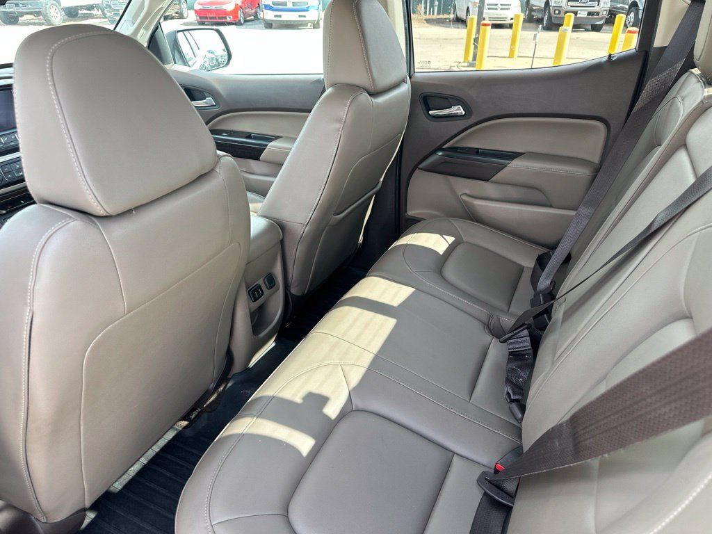 Used 2016 GMC Canyon SLT AWD/4WD image 18
