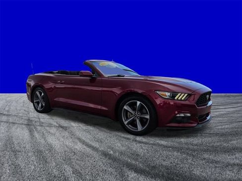 Used 2015 Ford Mustang Convertible w/ Equipment Group 051A RWD image 2