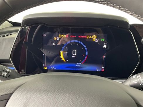 New 2026 Chevrolet Trax LT w/ LT Convenience Package image 4