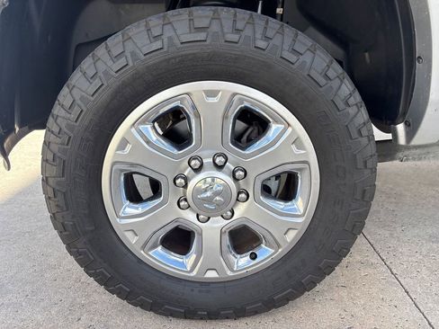 Used 2014 RAM 2500 Laramie w/ Protection Group AWD/4WD image 21