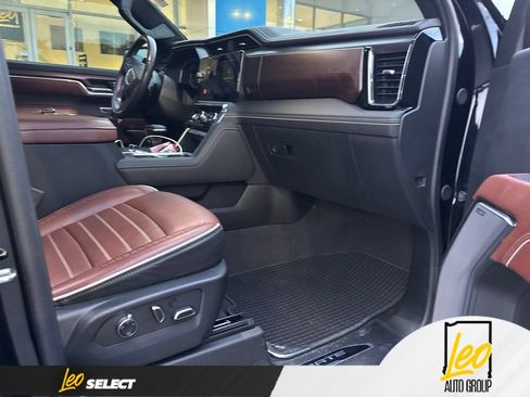 Used 2024 GMC Sierra 1500 Denali Ultimate AWD/4WD image 27