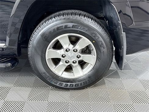 Used 2012 Toyota 4Runner SR5 image 4