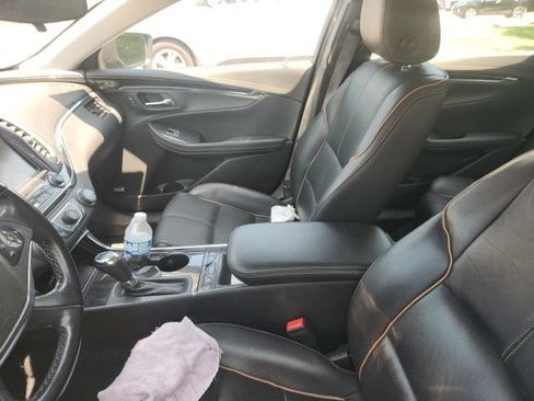 Used 2018 Chevrolet Impala Premier FWD image 12