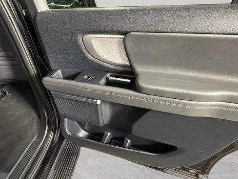 Used 2025 Ford Expedition Max Active image 20