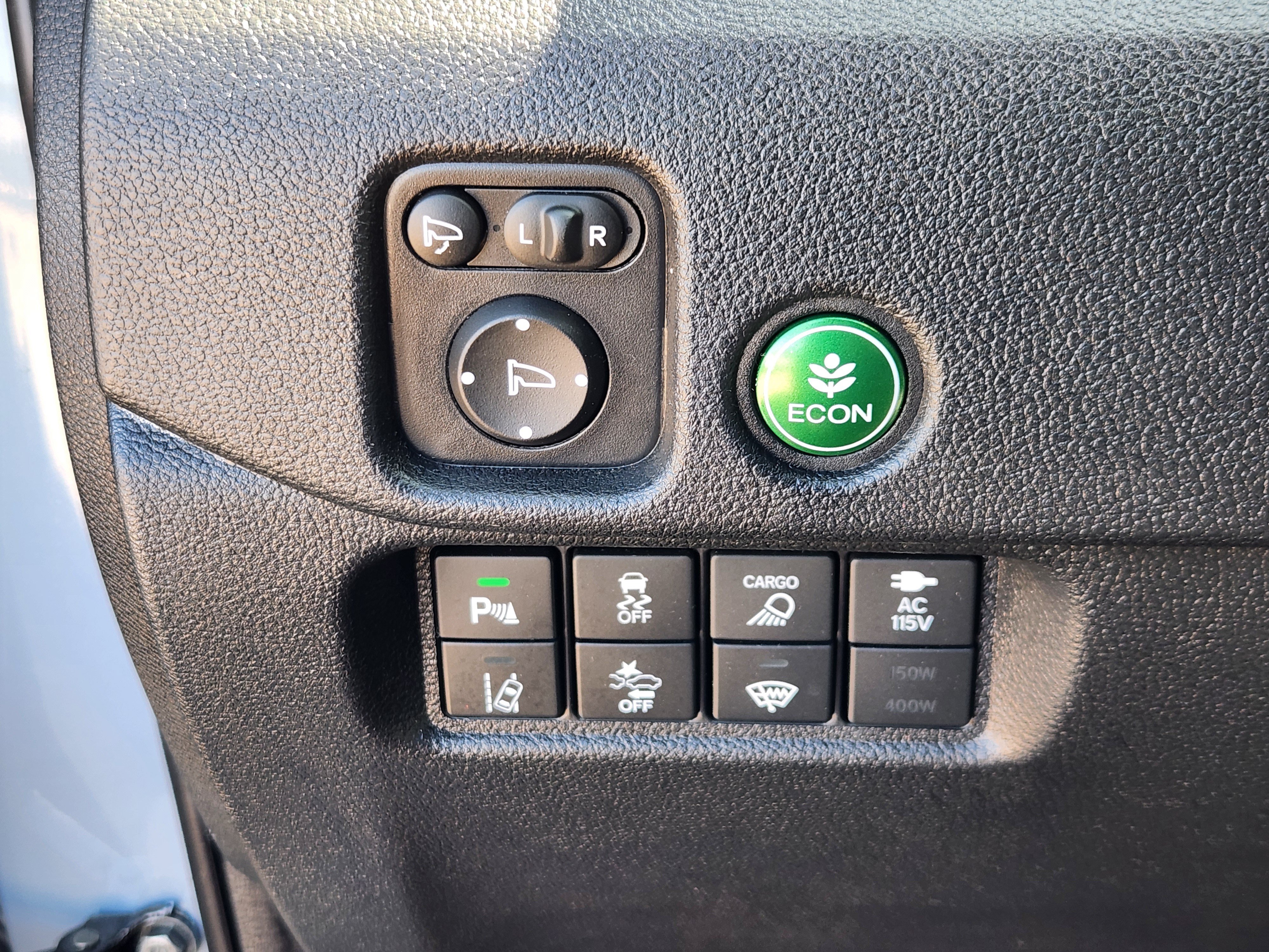 Certified 2025 Honda Ridgeline Black Edition image 26