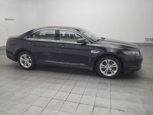 Used 2018 Ford Taurus SEL w/ Equipment Group 201A FWD image 11