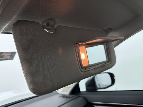 Used 2025 Honda CR-V EX-L image 15