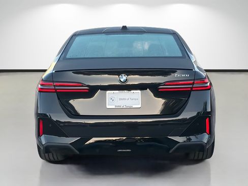 New 2027 BMW 530i w/ M Sport Package RWD image 4