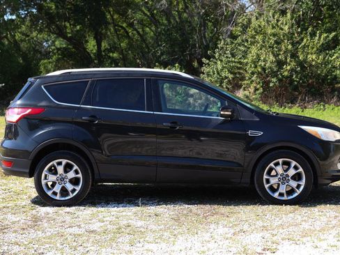Used 2015 Ford Escape Titanium image 13