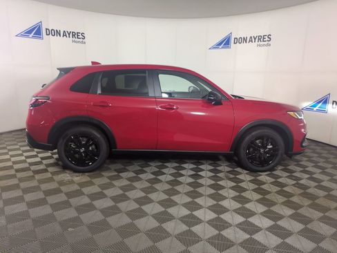 New 2026 Honda HR-V Sport image 6