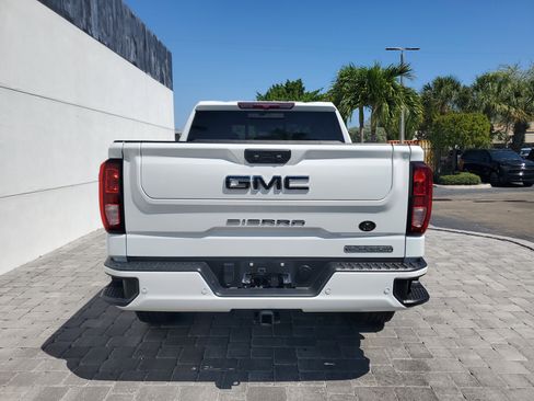 Used 2023 GMC Sierra 1500 Elevation w/ Elevation Premium Package image 4