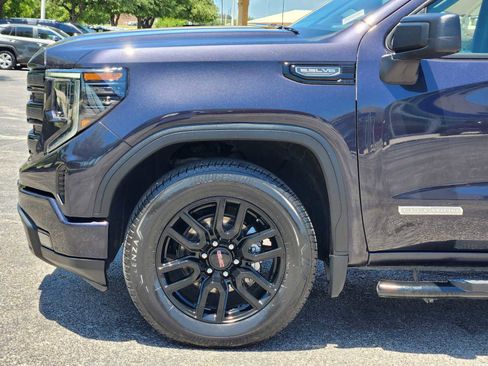Certified 2024 GMC Sierra 1500 Elevation RWD image 8