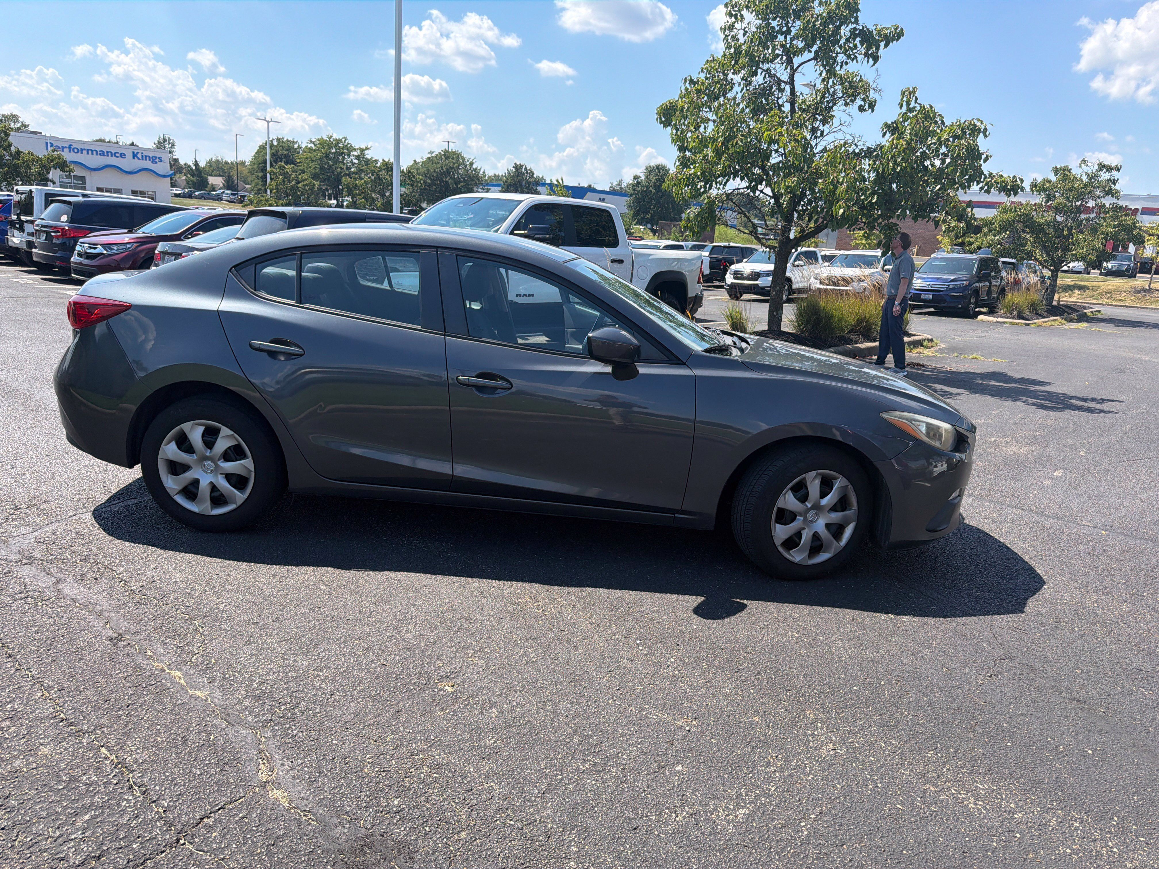 Used 2016 MAZDA MAZDA3 i Sport FWD image 13