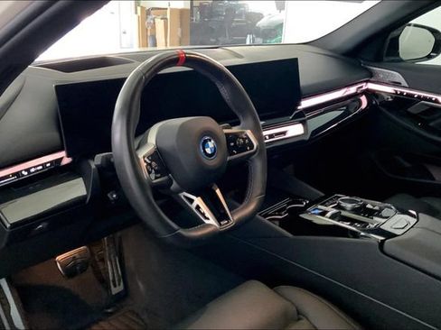 Used 2024 BMW i5 M60 w/ Premium Package AWD/4WD image 7
