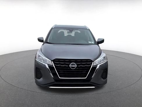 Used 2024 Nissan Kicks SV image 5