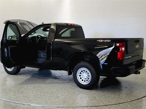 New 2026 Chevrolet Silverado 1500 W/T w/ WT Value Package AWD/4WD image 11