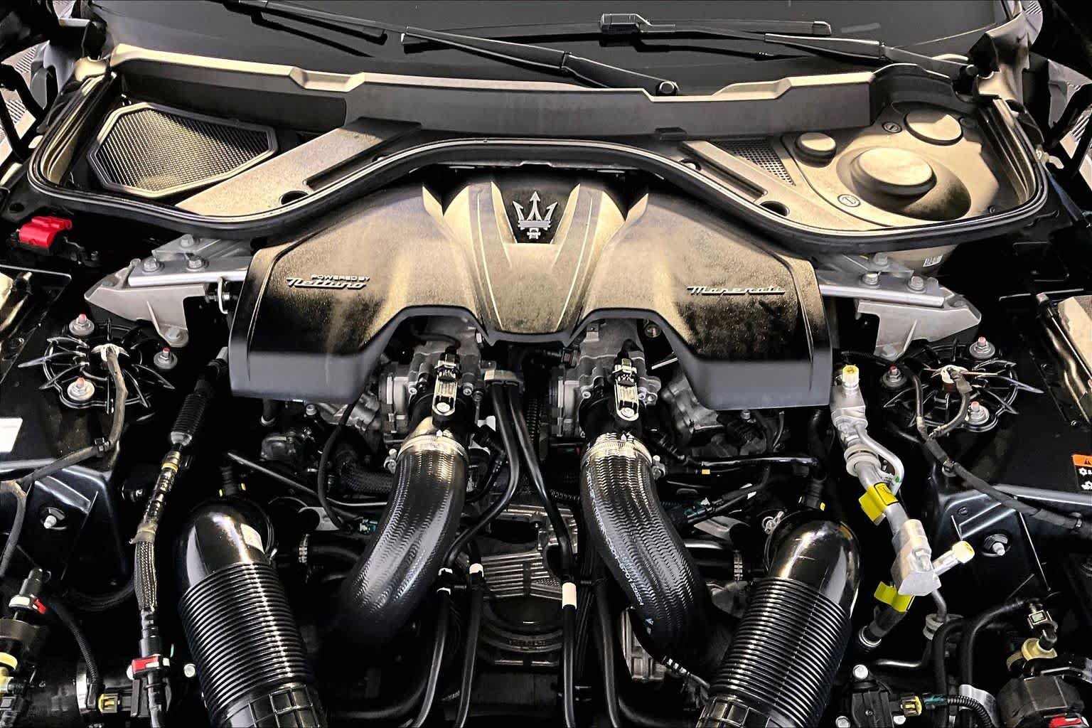Used 2024 Maserati GranTurismo Modena AWD/4WD image 31