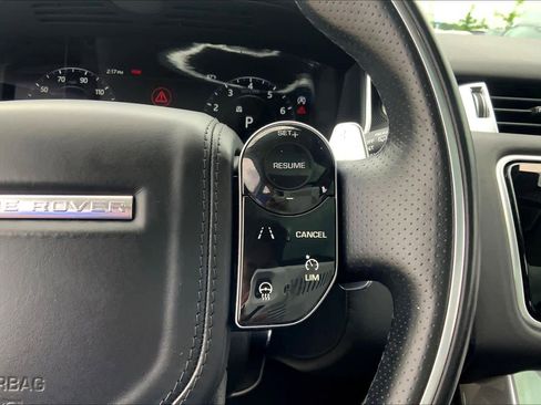 Used 2018 Land Rover Range Rover Sport HSE Dynamic image 22