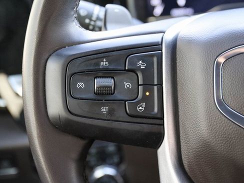 Used 2023 GMC Sierra 1500 SLT w/ SLT Premium Package image 32