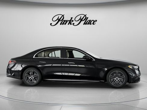 Used 2026 Mercedes-Benz E 450 4MATIC Sedan image 26
