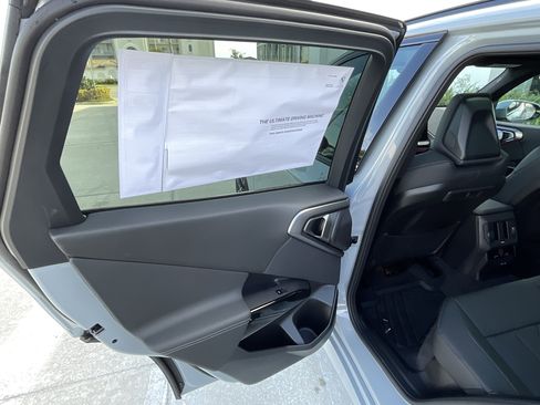 New 2026 BMW X3 xDrive30 w/ Premium Package image 23