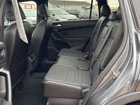 Used 2024 Volkswagen Tiguan SEL R-Line image 25