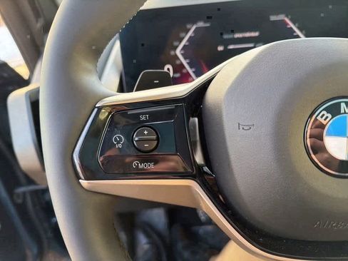 Used 2025 BMW X3 xDrive30i w/ Convenience Package image 11