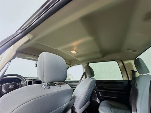 Used 2019 RAM 1500 Express image 13