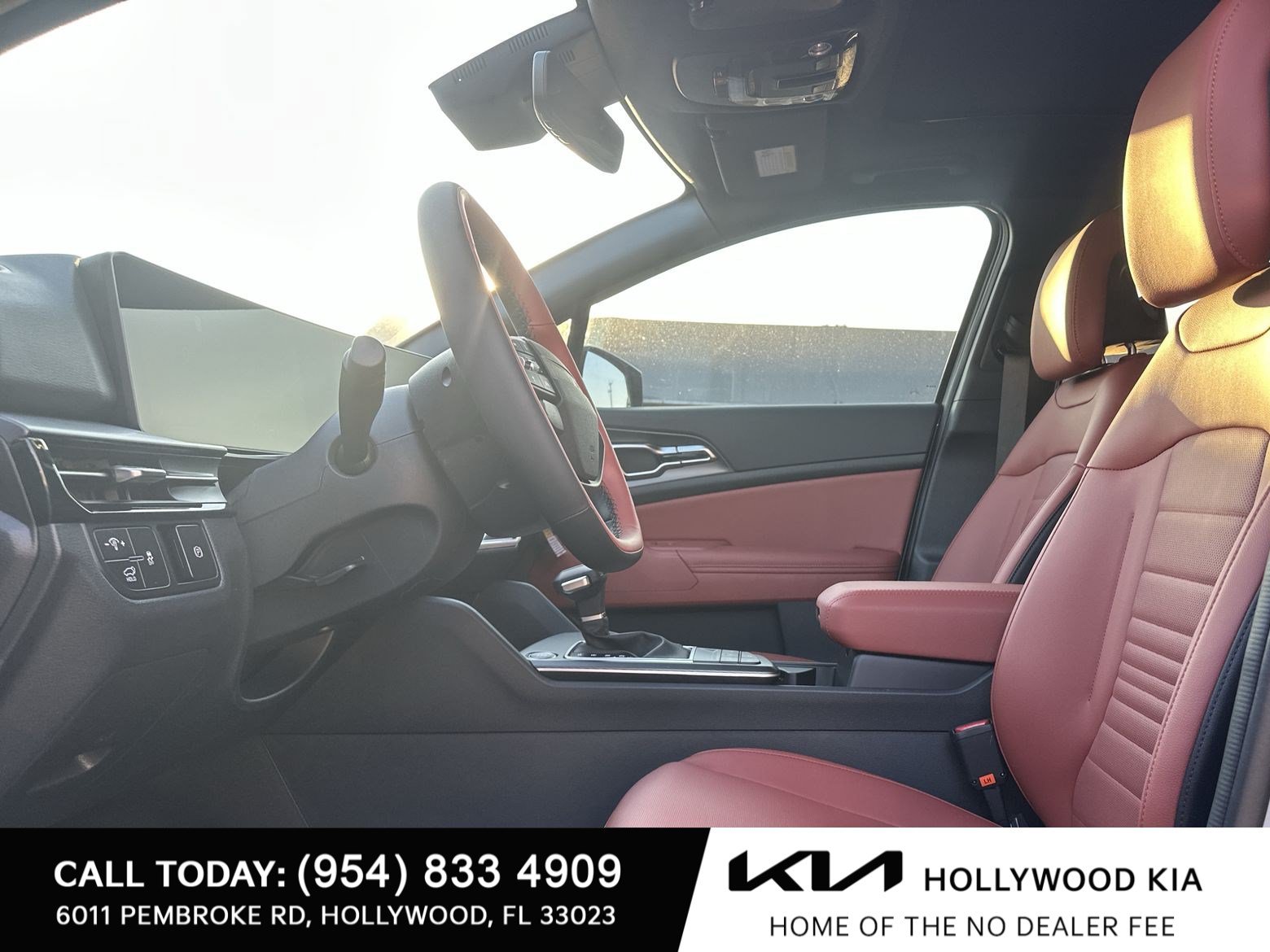 New 2026 Kia Sportage SX FWD image 15