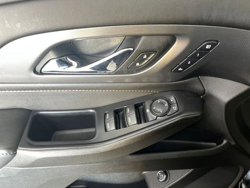 Used 2021 Chevrolet Traverse Premier w/ Redline Edition image 54