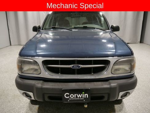 Used 1999 Ford Explorer XLT image 14