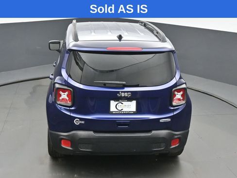 Used 2018 Jeep Renegade Latitude FWD image 42