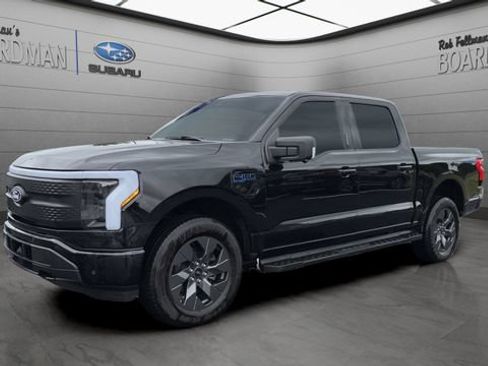 Used 2024 Ford F150 Lightning Flash AWD/4WD image 10