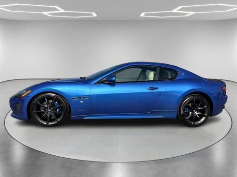 Used 2013 Maserati GranTurismo Sport image 8