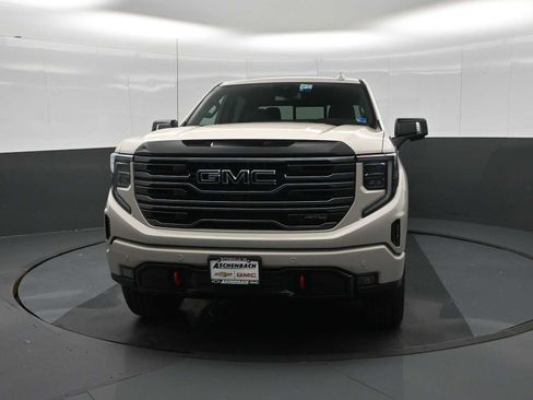 New 2026 GMC Sierra 1500 AT4 AWD/4WD image 4