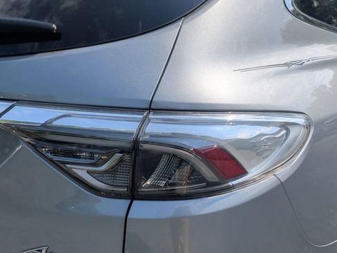 Used 2023 Buick Enclave Avenir w/ Avenir Technology Package AWD/4WD image 12