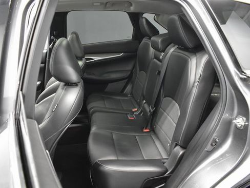 Used 2022 INFINITI QX50 Luxe image 30