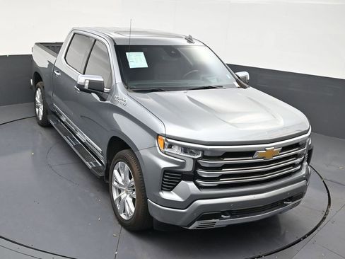Used 2024 Chevrolet Silverado 1500 High Country w/ High Country Premium Package RWD image 19