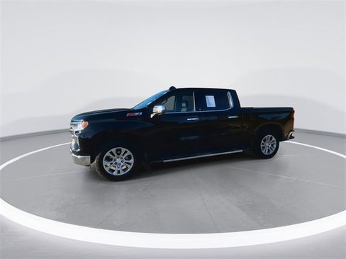 Used 2024 Chevrolet Silverado 1500 LTZ w/ LTZ Premium Package image 6