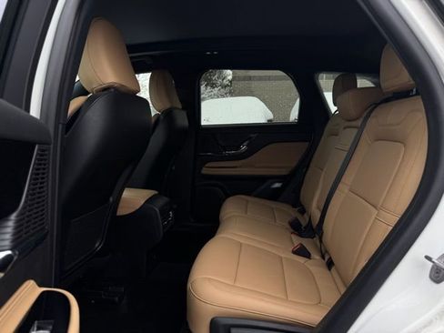 Certified 2022 Lincoln Corsair Reserve w/ Equipment Group 201A image 22