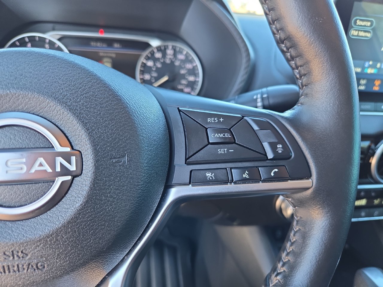 Used 2025 Nissan Sentra SV w/ All-Weather Package FWD image 17