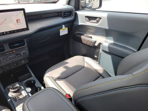 New 2025 Ford Maverick Lobo image 15